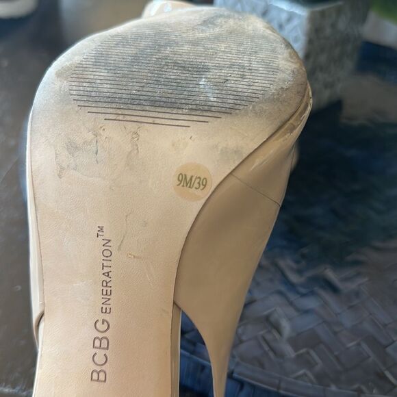 BCBGeneration Sling Back Sandals - Picture 7 of 7